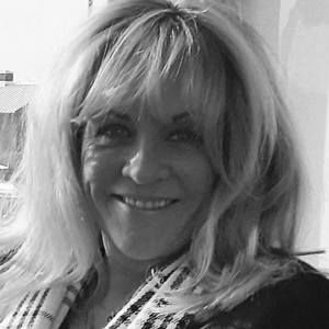 Meet your Posher, Sherry